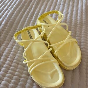Olivia miller butter Yellow Strappy Sandals